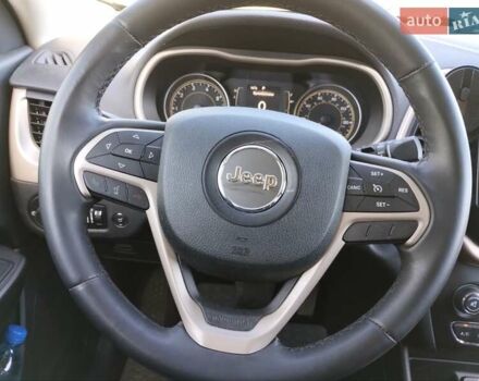 Серый Джип Чероки, объемом двигателя 2.36 л и пробегом 132 тыс. км за 12100 $, фото 8 на Automoto.ua