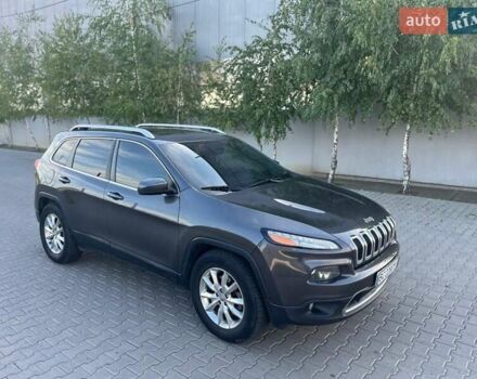 Серый Джип Чероки, объемом двигателя 2.36 л и пробегом 186 тыс. км за 15700 $, фото 60 на Automoto.ua