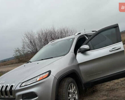 Сірий Джип Cherokee, об'ємом двигуна 2.36 л та пробігом 168 тис. км за 10500 $, фото 4 на Automoto.ua