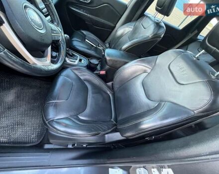 Серый Джип Чероки, объемом двигателя 2.36 л и пробегом 186 тыс. км за 15700 $, фото 86 на Automoto.ua