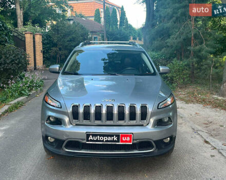 Сірий Джип Cherokee, об'ємом двигуна 3.2 л та пробігом 224 тис. км за 14490 $, фото 2 на Automoto.ua