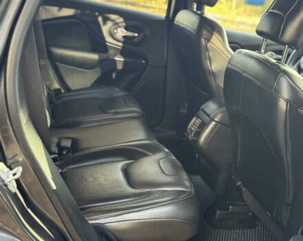 Джип Cherokee 2015 у Вінниці на Automoto.ua Сірий Джип Cherokee, об'ємом двигуна 3.24 л та пробігом 195 тис. км за 14500 $, фото 3 на Automoto.ua