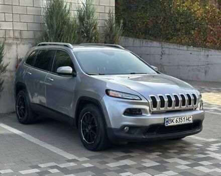 Джип Чероки 2015 в Ровно на Automoto.ua Серый Джип Чероки, объемом двигателя 2.36 л и пробегом 136 тыс. км за 10500 $, фото 10 на Automoto.ua