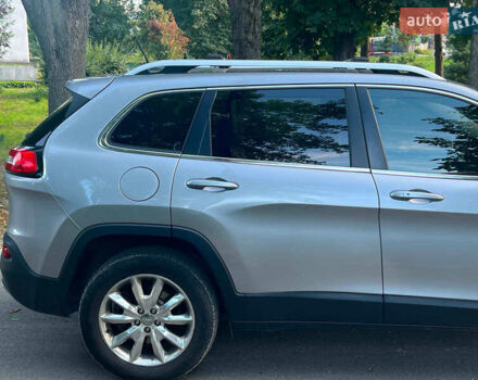 Сірий Джип Cherokee, об'ємом двигуна 3.2 л та пробігом 224 тис. км за 14490 $, фото 5 на Automoto.ua