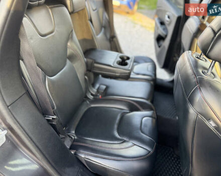 Сірий Джип Cherokee, об'ємом двигуна 3.24 л та пробігом 185 тис. км за 13700 $, фото 47 на Automoto.ua