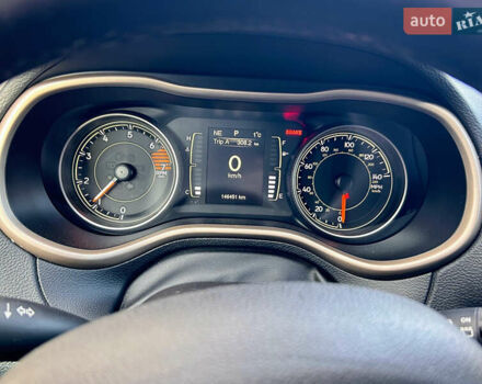 Сірий Джип Cherokee, об'ємом двигуна 2.36 л та пробігом 146 тис. км за 14500 $, фото 8 на Automoto.ua