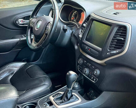 Сірий Джип Cherokee, об'ємом двигуна 3.2 л та пробігом 224 тис. км за 14490 $, фото 32 на Automoto.ua
