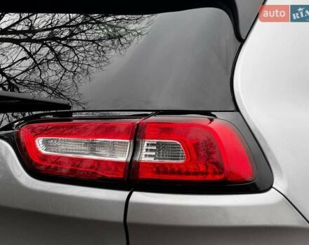 Сірий Джип Cherokee, об'ємом двигуна 2.36 л та пробігом 140 тис. км за 11852 $, фото 14 на Automoto.ua