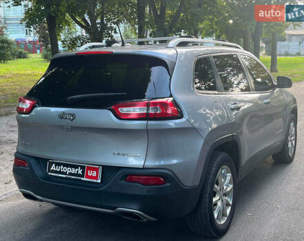 Сірий Джип Cherokee, об'ємом двигуна 3.2 л та пробігом 224 тис. км за 14490 $, фото 7 на Automoto.ua