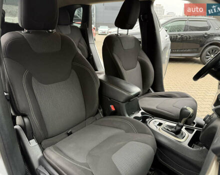 Сірий Джип Cherokee, об'ємом двигуна 2.36 л та пробігом 190 тис. км за 12000 $, фото 17 на Automoto.ua