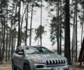 Сірий Джип Cherokee, об'ємом двигуна 3.24 л та пробігом 185 тис. км за 13700 $, фото 1 на Automoto.ua