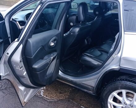 Серый Джип Чероки, объемом двигателя 2.4 л и пробегом 150 тыс. км за 11700 $, фото 6 на Automoto.ua