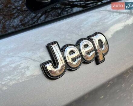 Джип Cherokee 2015 у Ахтырке на Automoto.ua Сірий Джип Cherokee, об'ємом двигуна 2.4 л та пробігом 145 тис. км за 11850 $, фото 21 на Automoto.ua