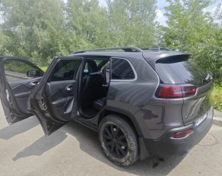 Сірий Джип Cherokee, об'ємом двигуна 3.2 л та пробігом 112 тис. км за 13000 $, фото 1 на Automoto.ua