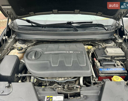 Серый Джип Чероки, объемом двигателя 3.24 л и пробегом 200 тыс. км за 11300 $, фото 7 на Automoto.ua