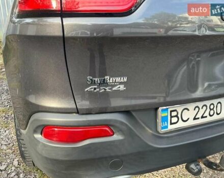 Серый Джип Чероки, объемом двигателя 2.36 л и пробегом 186 тыс. км за 15700 $, фото 22 на Automoto.ua