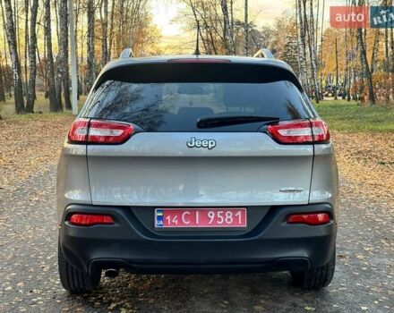 Джип Cherokee 2015 у Ахтырке на Automoto.ua Сірий Джип Cherokee, об'ємом двигуна 2.4 л та пробігом 145 тис. км за 11850 $, фото 18 на Automoto.ua