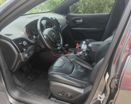 Сірий Джип Cherokee, об'ємом двигуна 3.2 л та пробігом 112 тис. км за 13000 $, фото 8 на Automoto.ua