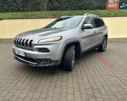 Серый Джип Чероки, объемом двигателя 3.24 л и пробегом 200 тыс. км за 11300 $, фото 1 на Automoto.ua