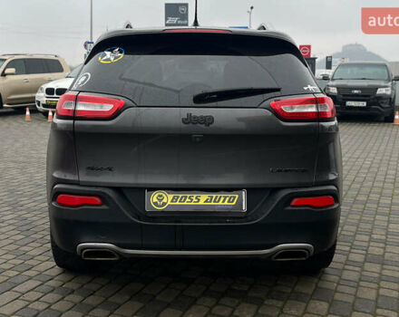 Серый Джип Чероки, объемом двигателя 3.24 л и пробегом 243 тыс. км за 12900 $, фото 5 на Automoto.ua