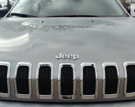 Сірий Джип Cherokee, об'ємом двигуна 2.4 л та пробігом 100 тис. км за 13600 $, фото 21 на Automoto.ua
