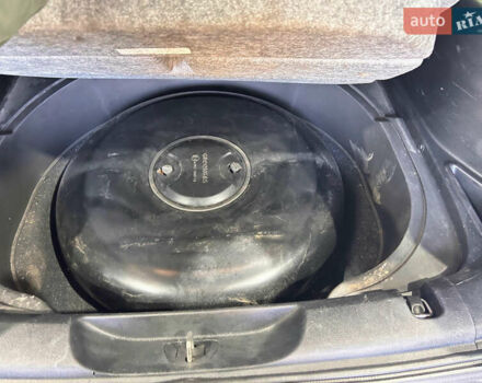 Сірий Джип Cherokee, об'ємом двигуна 2.36 л та пробігом 146 тис. км за 14500 $, фото 6 на Automoto.ua