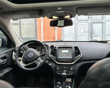 Серый Джип Чероки, объемом двигателя 3.24 л и пробегом 195 тыс. км за 14800 $, фото 25 на Automoto.ua