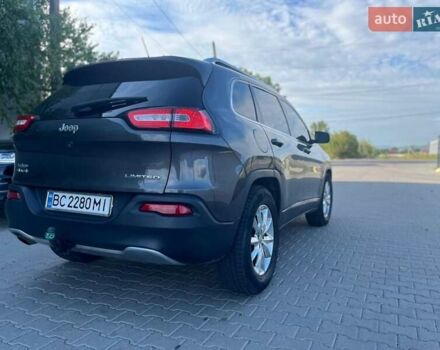 Серый Джип Чероки, объемом двигателя 2.36 л и пробегом 186 тыс. км за 15700 $, фото 3 на Automoto.ua