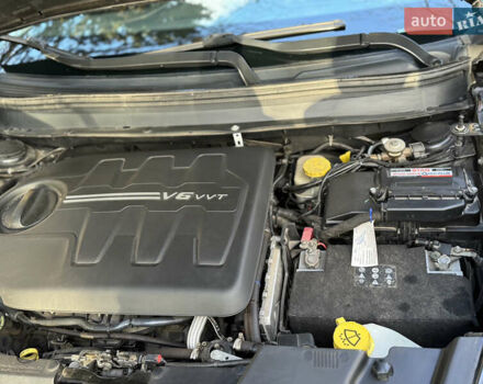 Джип Cherokee 2015 у Вінниці на Automoto.ua Сірий Джип Cherokee, об'ємом двигуна 3.24 л та пробігом 195 тис. км за 14500 $, фото 8 на Automoto.ua