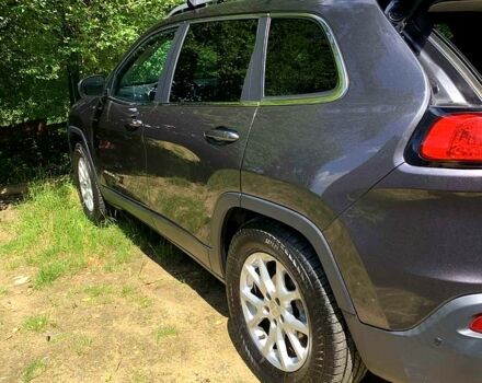 Сірий Джип Cherokee, об'ємом двигуна 2.4 л та пробігом 167 тис. км за 13500 $, фото 11 на Automoto.ua