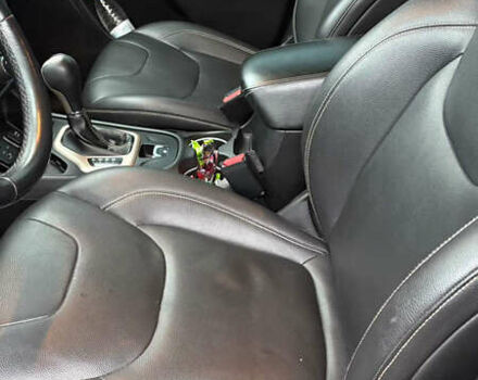 Сірий Джип Cherokee, об'ємом двигуна 2.36 л та пробігом 168 тис. км за 10500 $, фото 12 на Automoto.ua