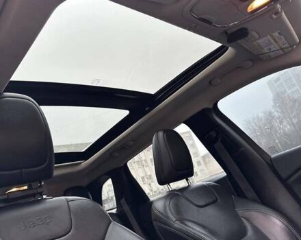 Серый Джип Чероки, объемом двигателя 3.24 л и пробегом 195 тыс. км за 14800 $, фото 24 на Automoto.ua