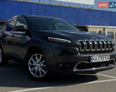 Джип Чероки 2015 в Чернигове на Automoto.ua Серый Джип Чероки, объемом двигателя 2.36 л и пробегом 161 тыс. км за 13500 $, фото 2 на Automoto.ua