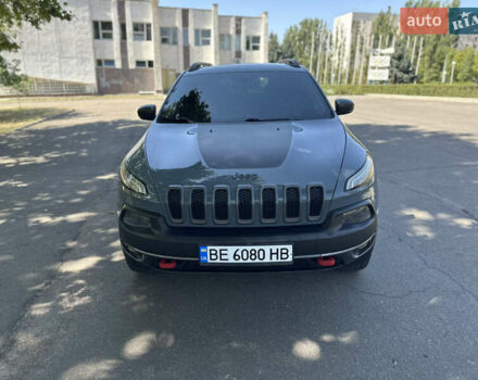 Серый Джип Чероки, объемом двигателя 3.24 л и пробегом 235 тыс. км за 15500 $, фото 16 на Automoto.ua