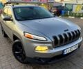 Сірий Джип Cherokee, об'ємом двигуна 2.4 л та пробігом 270 тис. км за 14000 $, фото 3 на Automoto.ua