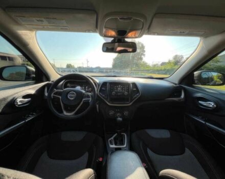 Сірий Джип Cherokee, об'ємом двигуна 2.4 л та пробігом 71 тис. км за 5800 $, фото 9 на Automoto.ua