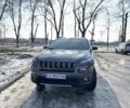 Серый Джип Чероки, объемом двигателя 3.2 л и пробегом 208 тыс. км за 14600 $, фото 4 на Automoto.ua