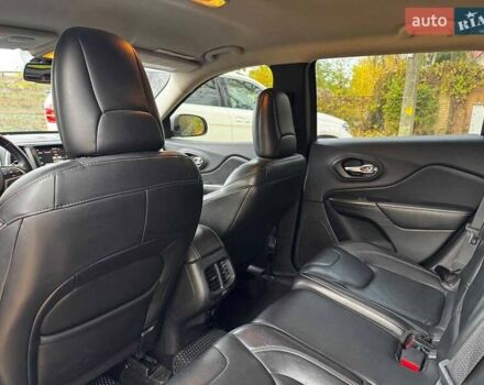 Сірий Джип Cherokee, об'ємом двигуна 3.2 л та пробігом 224 тис. км за 12290 $, фото 25 на Automoto.ua