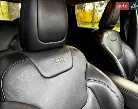 Сірий Джип Cherokee, об'ємом двигуна 3.2 л та пробігом 224 тис. км за 12290 $, фото 33 на Automoto.ua