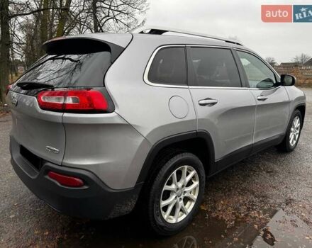 Сірий Джип Cherokee, об'ємом двигуна 2.36 л та пробігом 140 тис. км за 11852 $, фото 20 на Automoto.ua