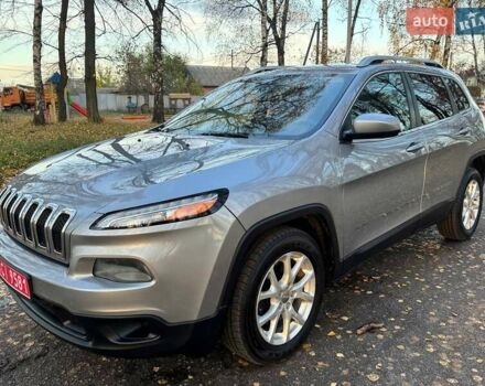 Джип Cherokee 2015 у Ахтырке на Automoto.ua Сірий Джип Cherokee, об'ємом двигуна 2.4 л та пробігом 145 тис. км за 11850 $, фото 15 на Automoto.ua