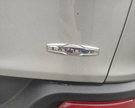 Серый Джип Чероки, объемом двигателя 2.4 л и пробегом 177 тыс. км за 12400 $, фото 2 на Automoto.ua