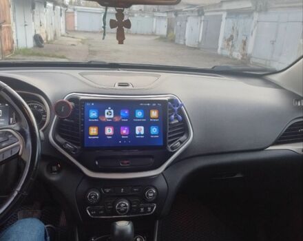 Сірий Джип Cherokee, об'ємом двигуна 2.4 л та пробігом 177 тис. км за 12400 $, фото 11 на Automoto.ua