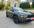 Серый Джип Чероки, объемом двигателя 2.36 л и пробегом 282 тыс. км за 10500 $, фото 1 на Automoto.ua