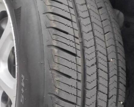 Сірий Джип Cherokee, об'ємом двигуна 2.36 л та пробігом 184 тис. км за 12500 $, фото 9 на Automoto.ua