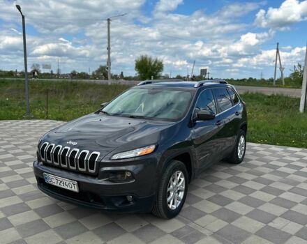 Сірий Джип Cherokee, об'ємом двигуна 0.24 л та пробігом 131 тис. км за 13500 $, фото 2 на Automoto.ua