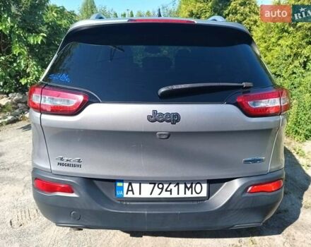 Сірий Джип Cherokee, об'ємом двигуна 2.36 л та пробігом 185 тис. км за 12999 $, фото 5 на Automoto.ua