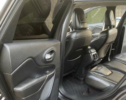 Серый Джип Чероки, объемом двигателя 2.36 л и пробегом 186 тыс. км за 15700 $, фото 25 на Automoto.ua