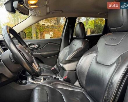 Сірий Джип Cherokee, об'ємом двигуна 3.2 л та пробігом 224 тис. км за 12290 $, фото 22 на Automoto.ua