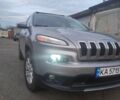 Сірий Джип Cherokee, об'ємом двигуна 2.4 л та пробігом 177 тис. км за 12400 $, фото 1 на Automoto.ua